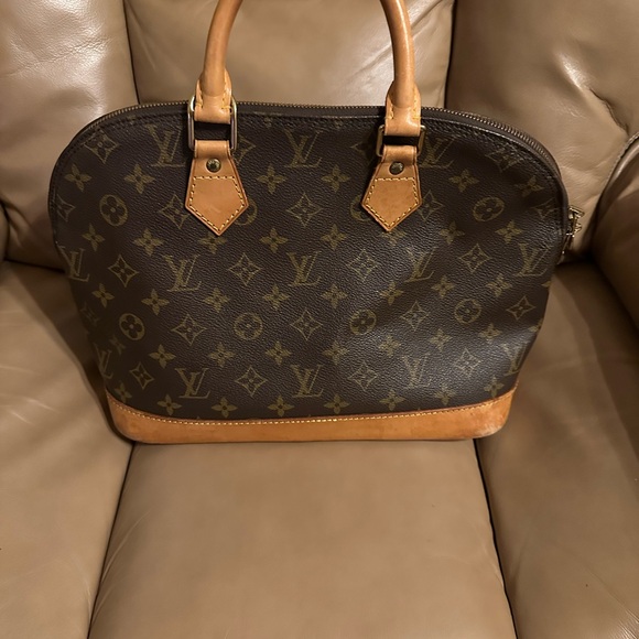 Louis Vuitton Monogram Alma PM w/ COA & Dust Bag Good Clean Condition - Picture 3 of 6